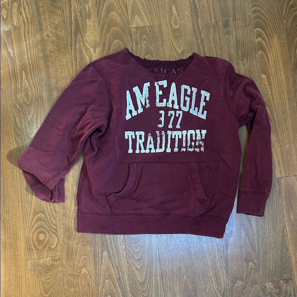 American Eagle Outfitters Burgundy Graphic Pullover Sweatshirt